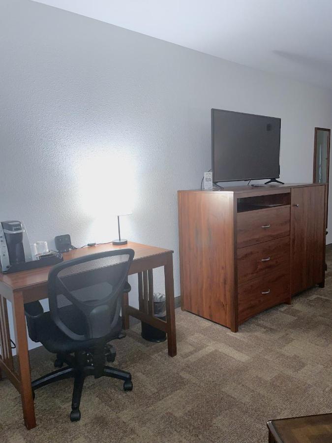 Boothill Inn And Suites Billings Bagian luar foto